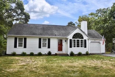 35 Sewall Dr, Mashpee, MA 02649 photo 1