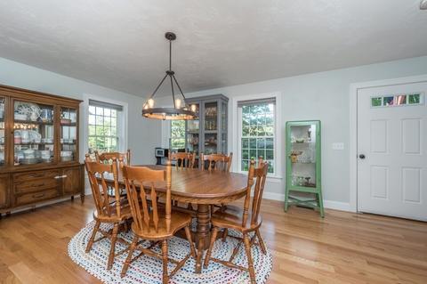 92 Wallace Rd, Sturbridge, MA 01566 photo 2