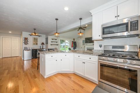 92 Wallace Rd, Sturbridge, MA 01566 photo 8