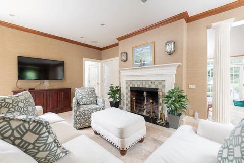44 Walnut Rd, Weston, MA 02493 photo 15