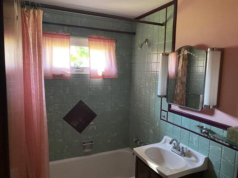 76 Edward St, Chicopee, MA 01020 photo 18