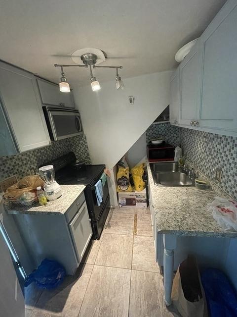 1 Benson Ave, Worcester, MA 01605 photo 20