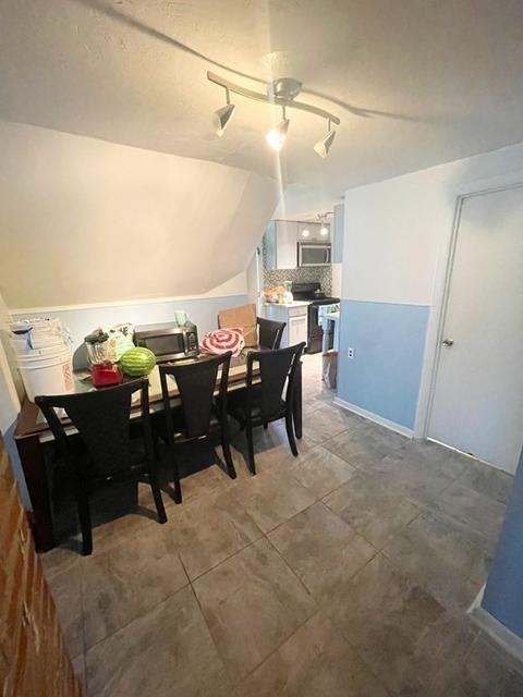 1 Benson Ave, Worcester, MA 01605 photo 21
