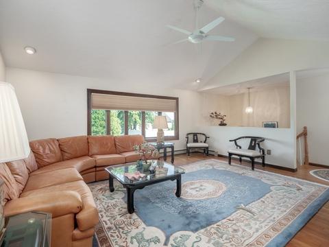 1 Patrick Cir, Stoneham, MA 02180 photo 11