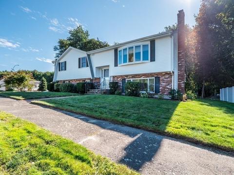 1 Patrick Cir, Stoneham, MA 02180 photo 1