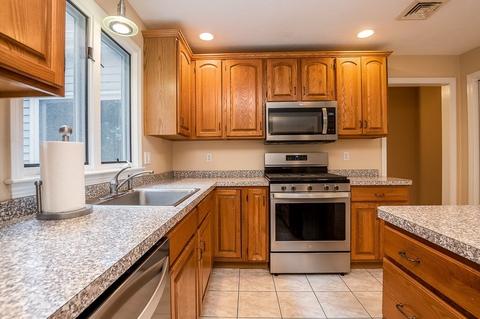 35 Jasons Path, Walpole, MA 02081 photo 10