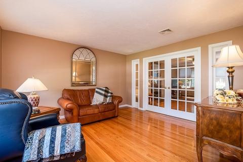 35 Jasons Path, Walpole, MA 02081 photo 18