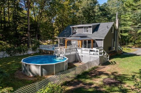 1040 Ryan Rd, Northampton, MA 01062 photo 5