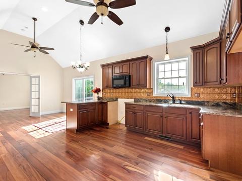 110 Cart Path Rd, Dracut, MA 01826 photo 15