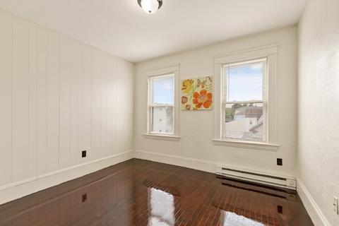 79 Armory St, Worcester, MA 01603 photo 25