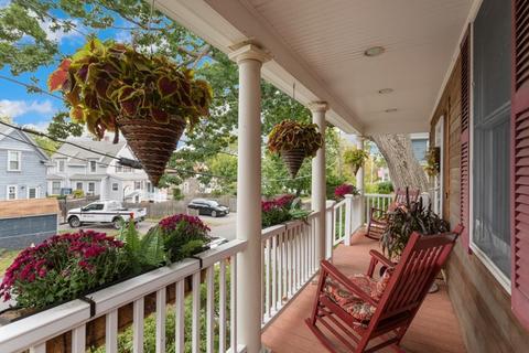 5 Endicott St, Saugus, MA 01906 photo 6