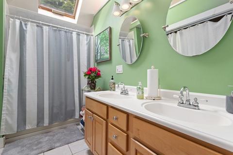 5 Endicott St, Saugus, MA 01906 photo 28