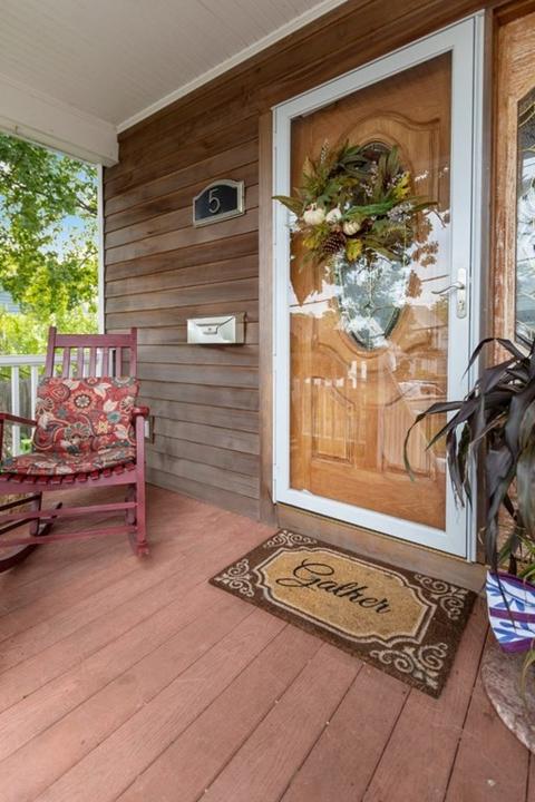 5 Endicott St, Saugus, MA 01906 photo 7