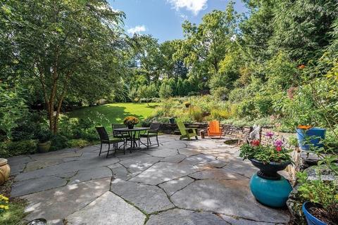 20 Clinton Rd, Brookline, MA 02445 photo 21