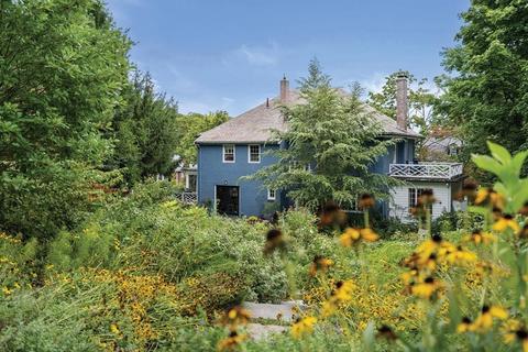 20 Clinton Rd, Brookline, MA 02445 photo 27