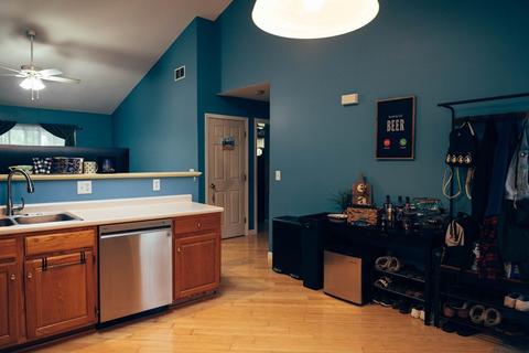 104 Johnson Rd #502, Chicopee, MA 01022 photo 4
