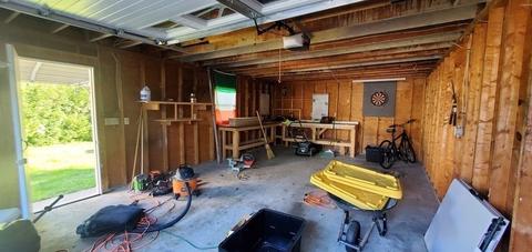 117 Harding St, Chicopee, MA 01013 photo 40