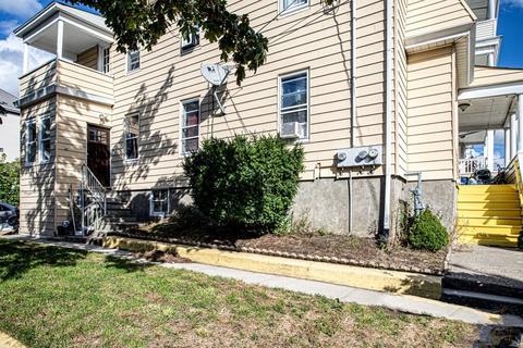 170 Horton St, Fall River, MA 02723 photo 4