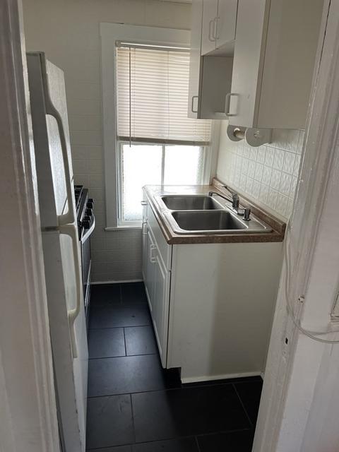 84 Hall St, Fall River, MA 02724 photo 9