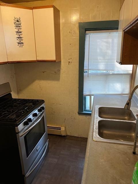 84 Hall St, Fall River, MA 02724 photo 6