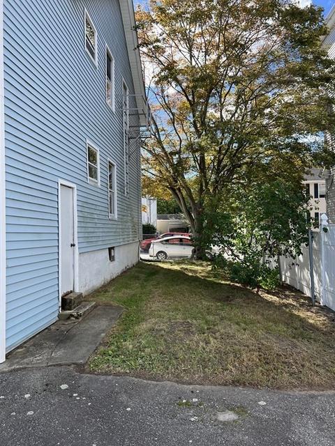 84 Hall St, Fall River, MA 02724 photo 16