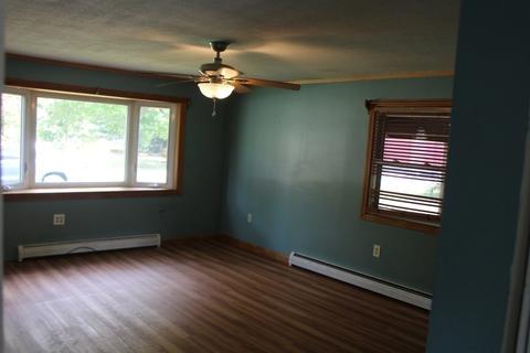 4 Warner St, Erving, MA 01344 photo 9