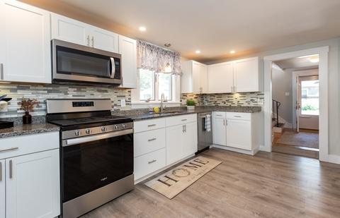 104 Range Ave, Lynn, MA 01904 photo 6