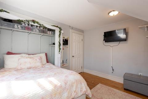 104 Range Ave, Lynn, MA 01904 photo 26