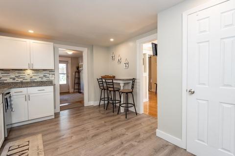 104 Range Ave, Lynn, MA 01904 photo 11