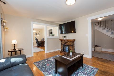 104 Range Ave, Lynn, MA 01904 photo 16