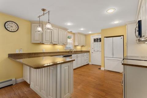 34 Beech St, Saugus, MA 01906 photo 8