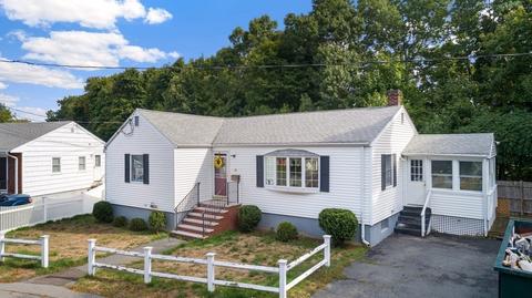 34 Beech St, Saugus, MA 01906 photo 2