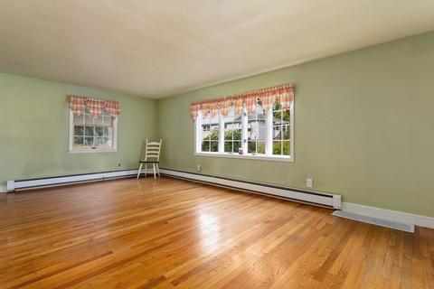 34 Beech St, Saugus, MA 01906 photo 18