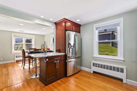 39 Pratt Ave, Dedham, MA 02026 photo 5