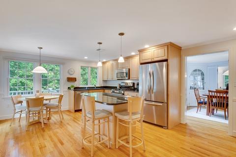 27 Perry Dr, Needham, MA 02492 photo 7