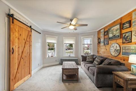 98 Liberty St, Danvers, MA 01923 photo 8