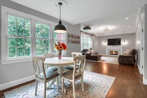 38 Emerald Dr, Reading, MA 01867 photo 5