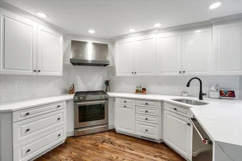 38 Emerald Dr, Reading, MA 01867 photo 3
