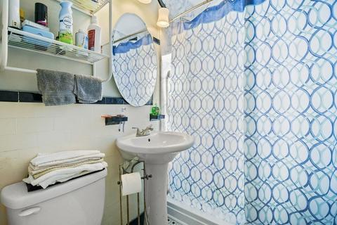 18 Michigan Rd, Worcester, MA 01606 photo 12