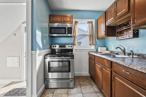18 Michigan Rd, Worcester, MA 01606 photo 10