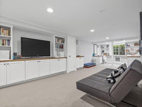 22 Cavanaugh Rd, Wellesley, MA 02481 photo 16
