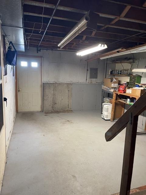 86 Guild St, Fall River, MA 02724 photo 14