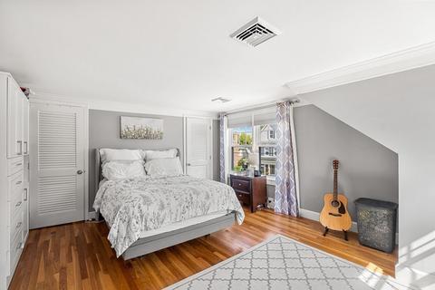 47 Pentucket Ave, Lowell, MA 01852 photo 18