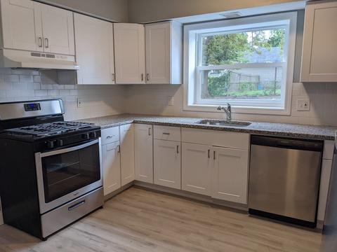 511 Buffinton St #A, Fall River, MA 02721 photo 2