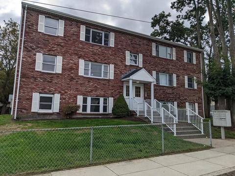 511 Buffinton St #E, Fall River, MA 02721 photo 2