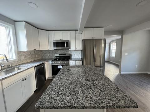 45 Loring St, Springfield, MA 01105 photo 6