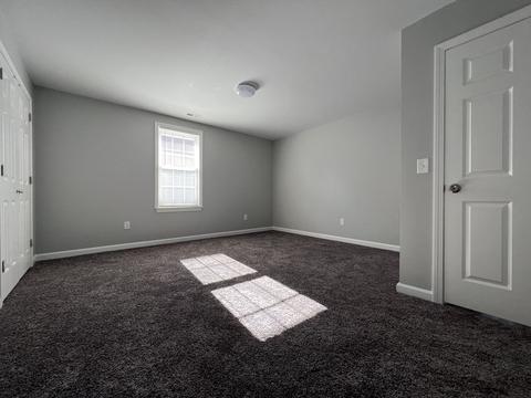 45 Loring St, Springfield, MA 01105 photo 13