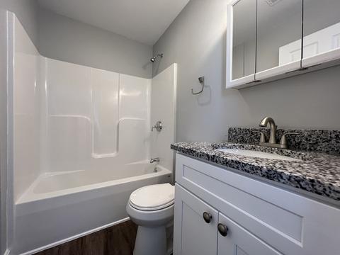 45 Loring St, Springfield, MA 01105 photo 16