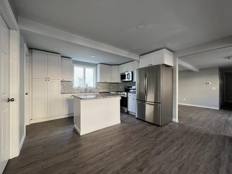 45 Loring St, Springfield, MA 01105 photo 4