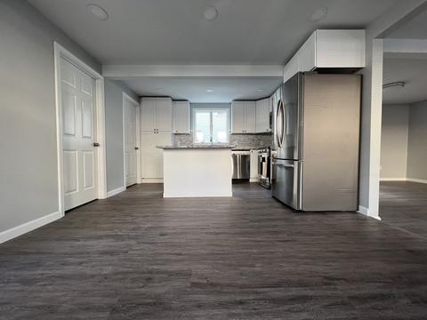45 Loring St, Springfield, MA 01105 photo 7